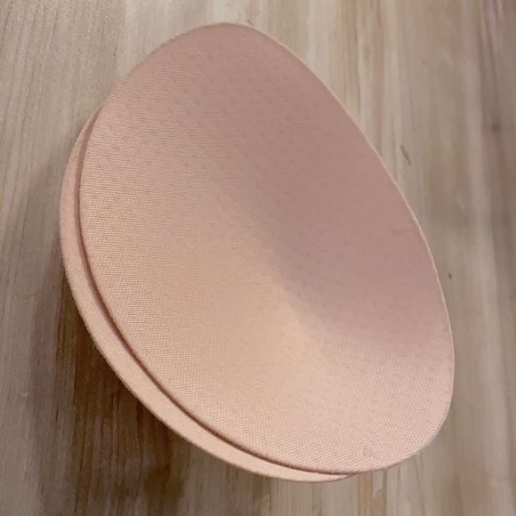 ❤️ Two Lululemon Bra Insert Pads Size 4 New - Picture 4 of 4